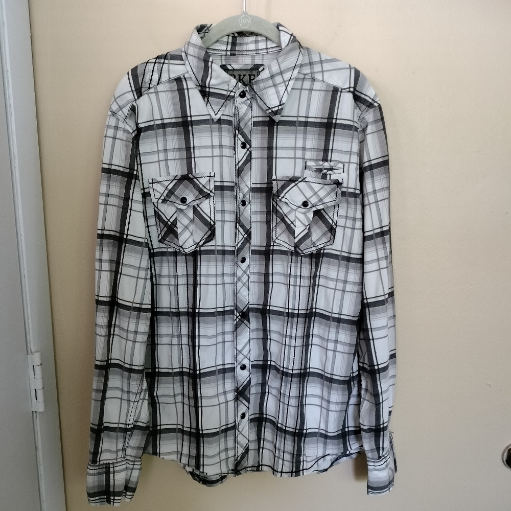 BKE Shirt Men M Athletic Fit Long Sleeves Snaps Stretch Western Cowboy Festival